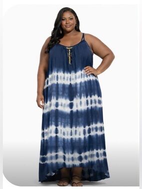Mlle Gabrielle Navy and White Tie-Dye Maxi Dress